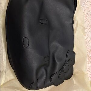 Black Floral-Applique Women’s Shoulder Bag